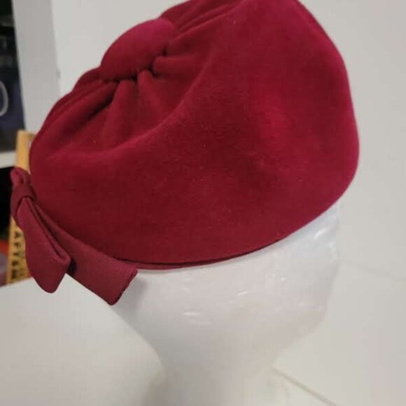 :Ladies Vintage Raspberry Red 1950's Felt Hat - Picture 2 of 5
